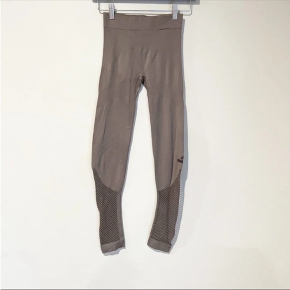 Stella McCartney adidas SET cement mushroom color essential studio tights & tank - Picture 2 of 15